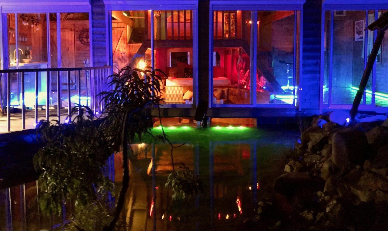 Villa Shangri-La Crechets Bagian luar foto